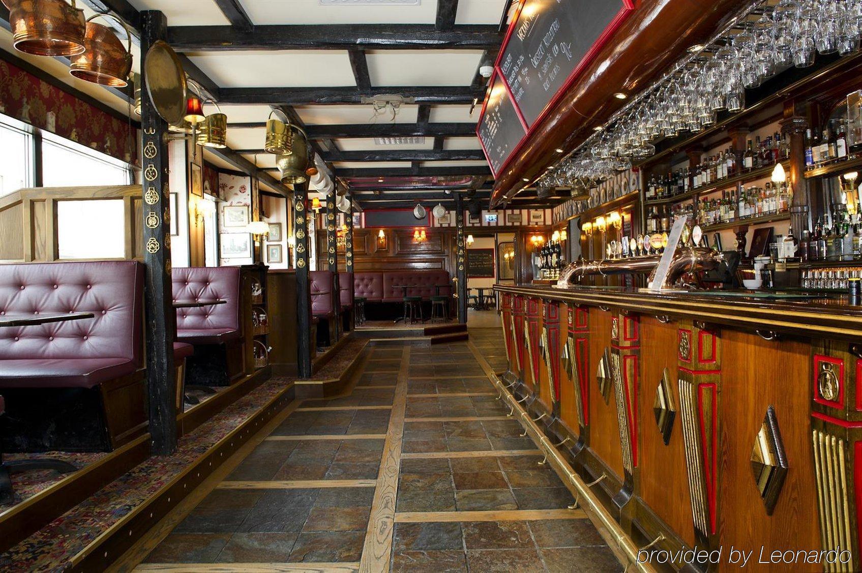 Hotel Bishops Arms Koeping Kültér fotó