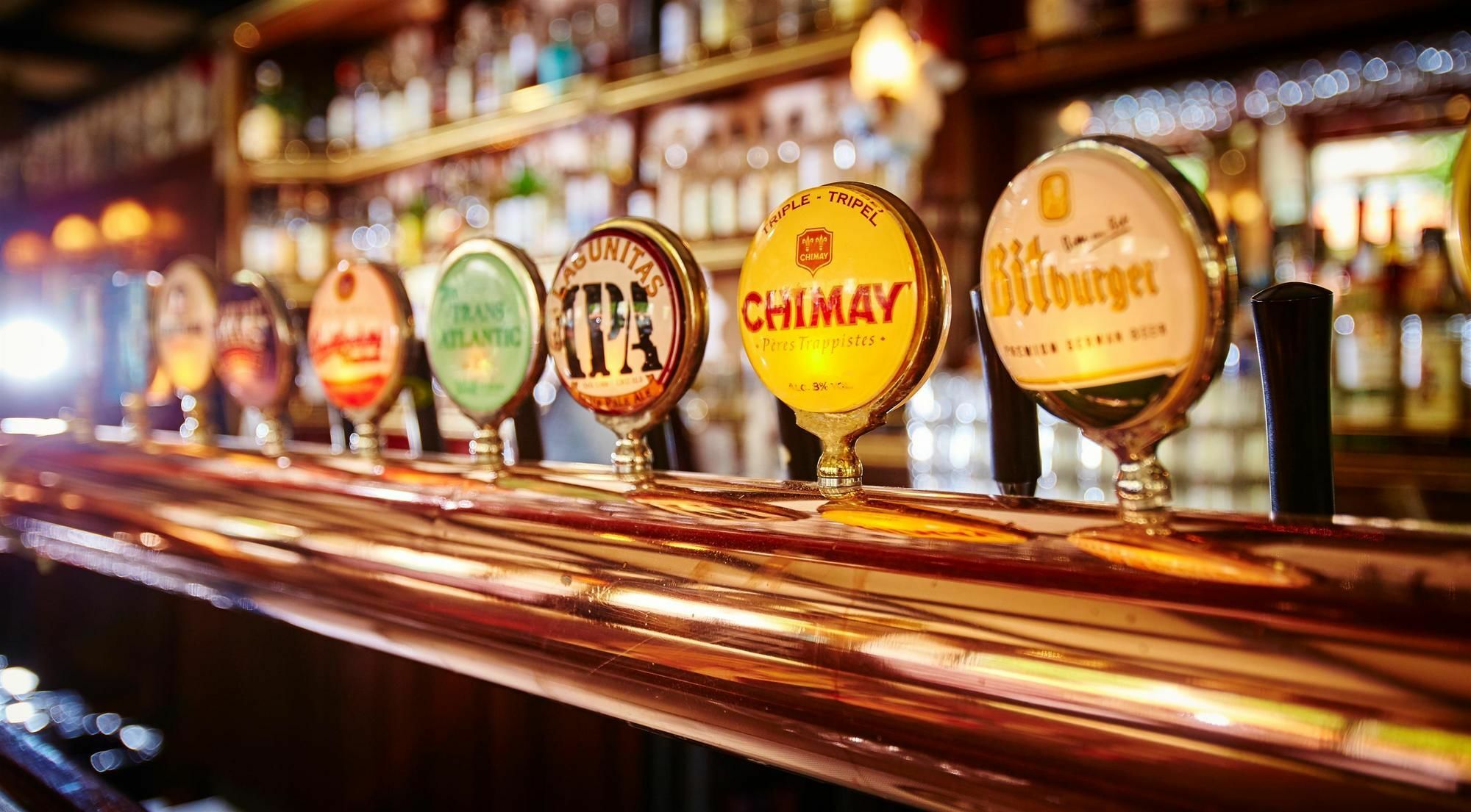 Hotel Bishops Arms Koeping Kültér fotó