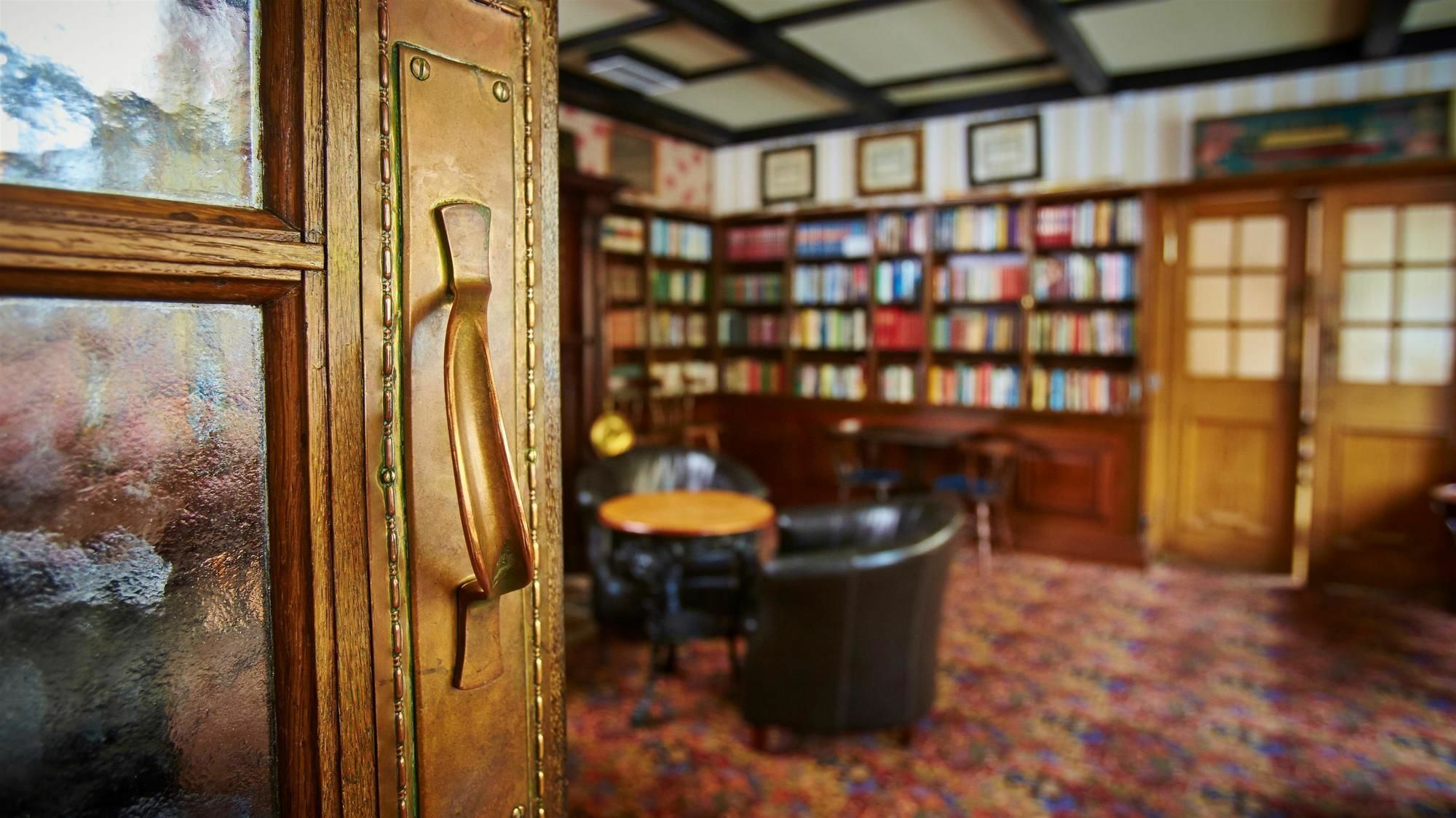 Hotel Bishops Arms Koeping Kültér fotó